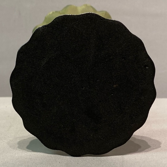 SIGNED Julia Knight  PEONY-KIWI 7" Vase Light Green & Sand Cast Aluminum HTF - Picture 9 of 9